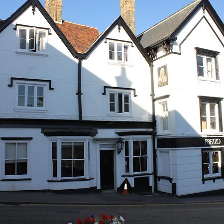 The George Hotel Stansted Airport Bishop's Stortford Bagian luar foto