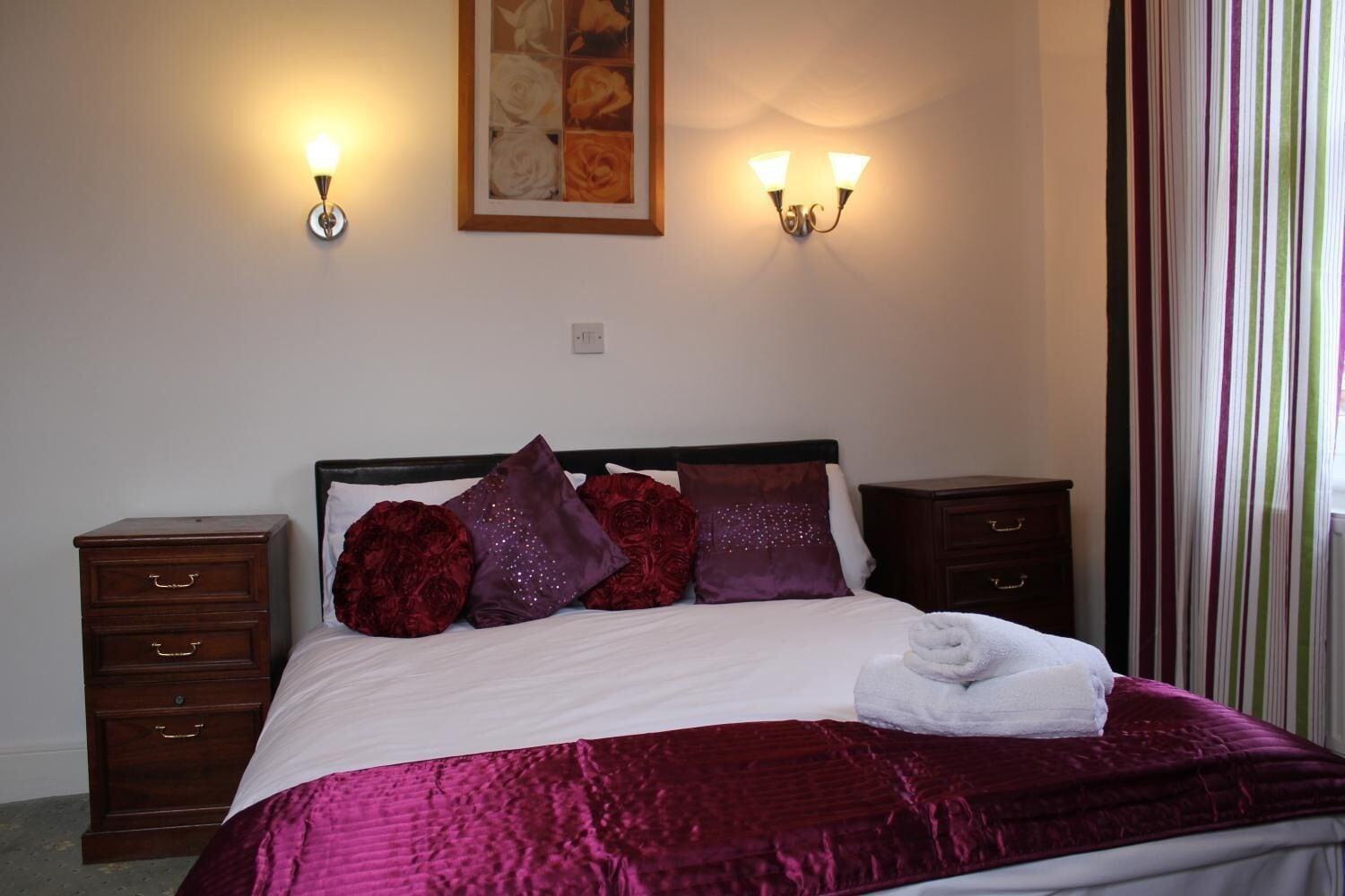 The George Hotel Stansted Airport Bishop's Stortford Bagian luar foto